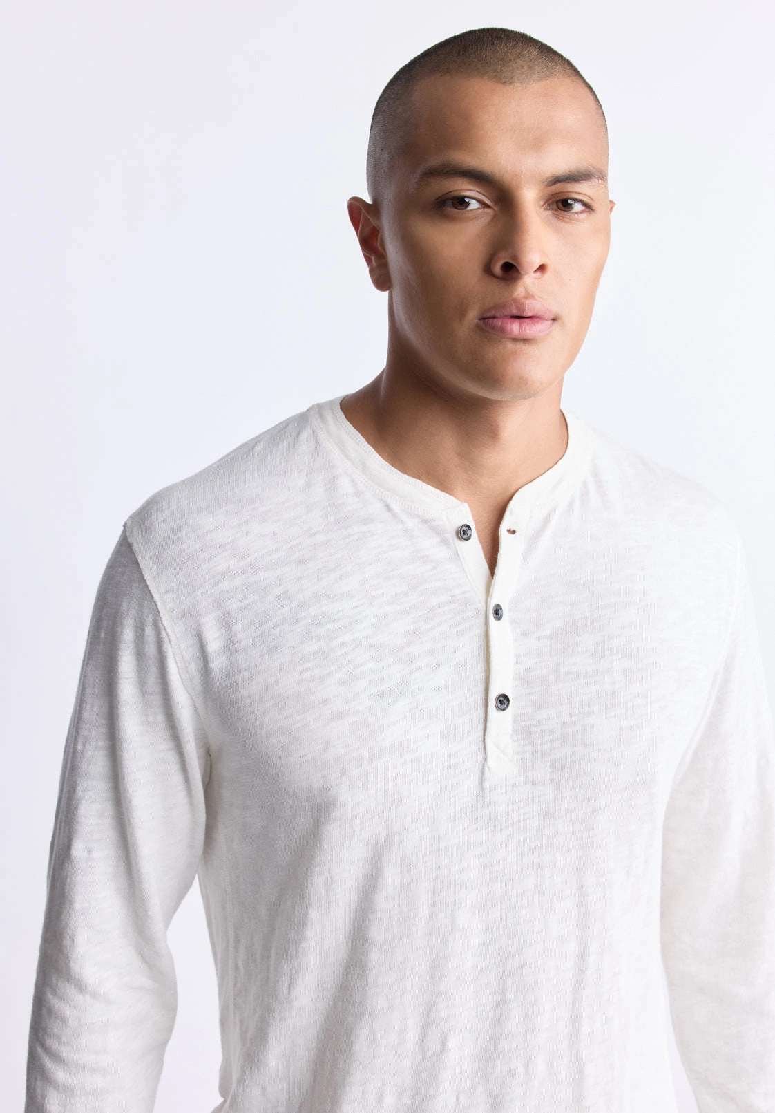 WrinkleResistant Cloth Kandid Men's Long-Sleeve Henley Top, Milk - BM24522