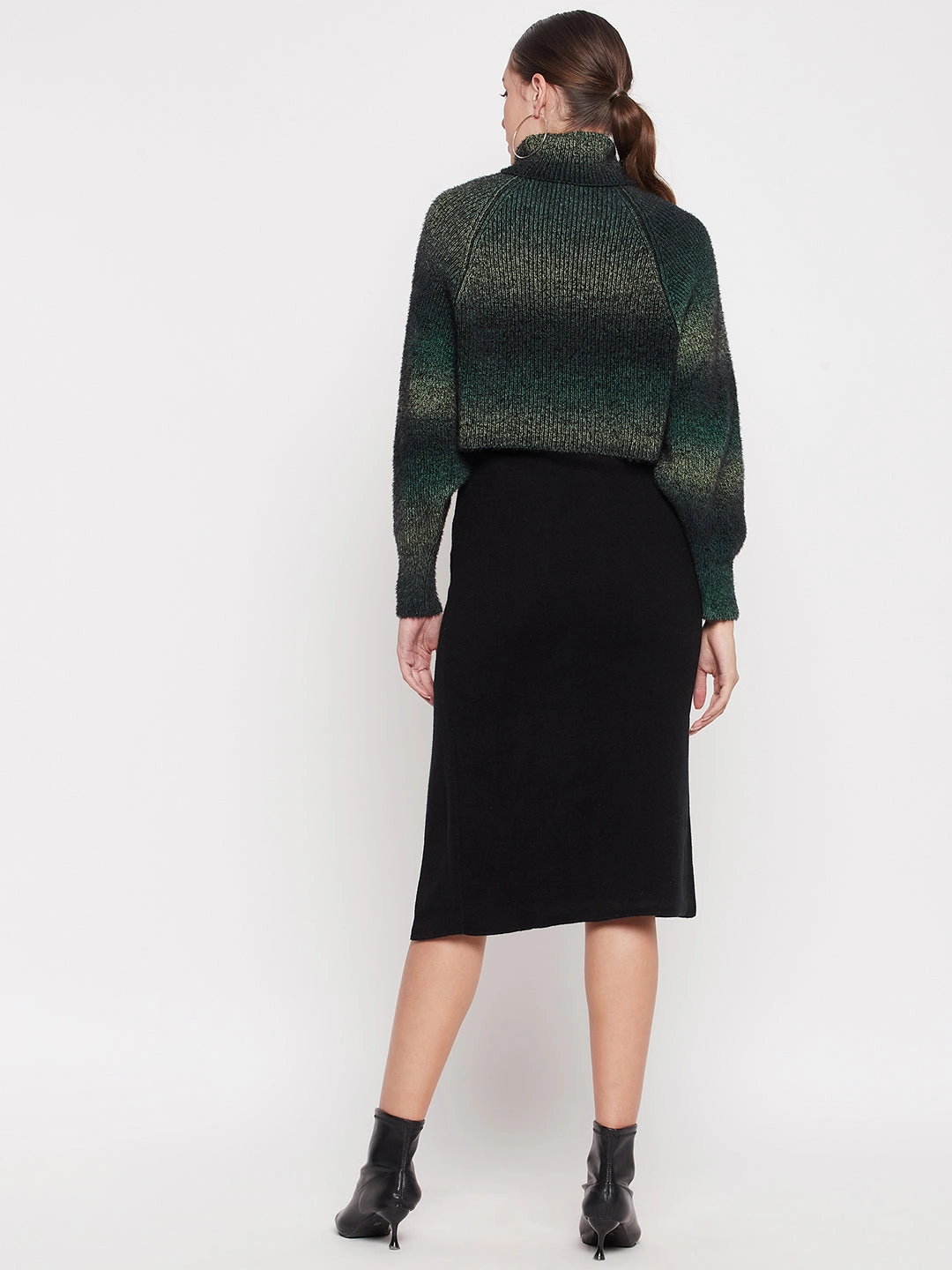 Madame Turtleneck Full Sleeve Gradient Green Sweater Light Flex Fit Reinforced Shoulder Design