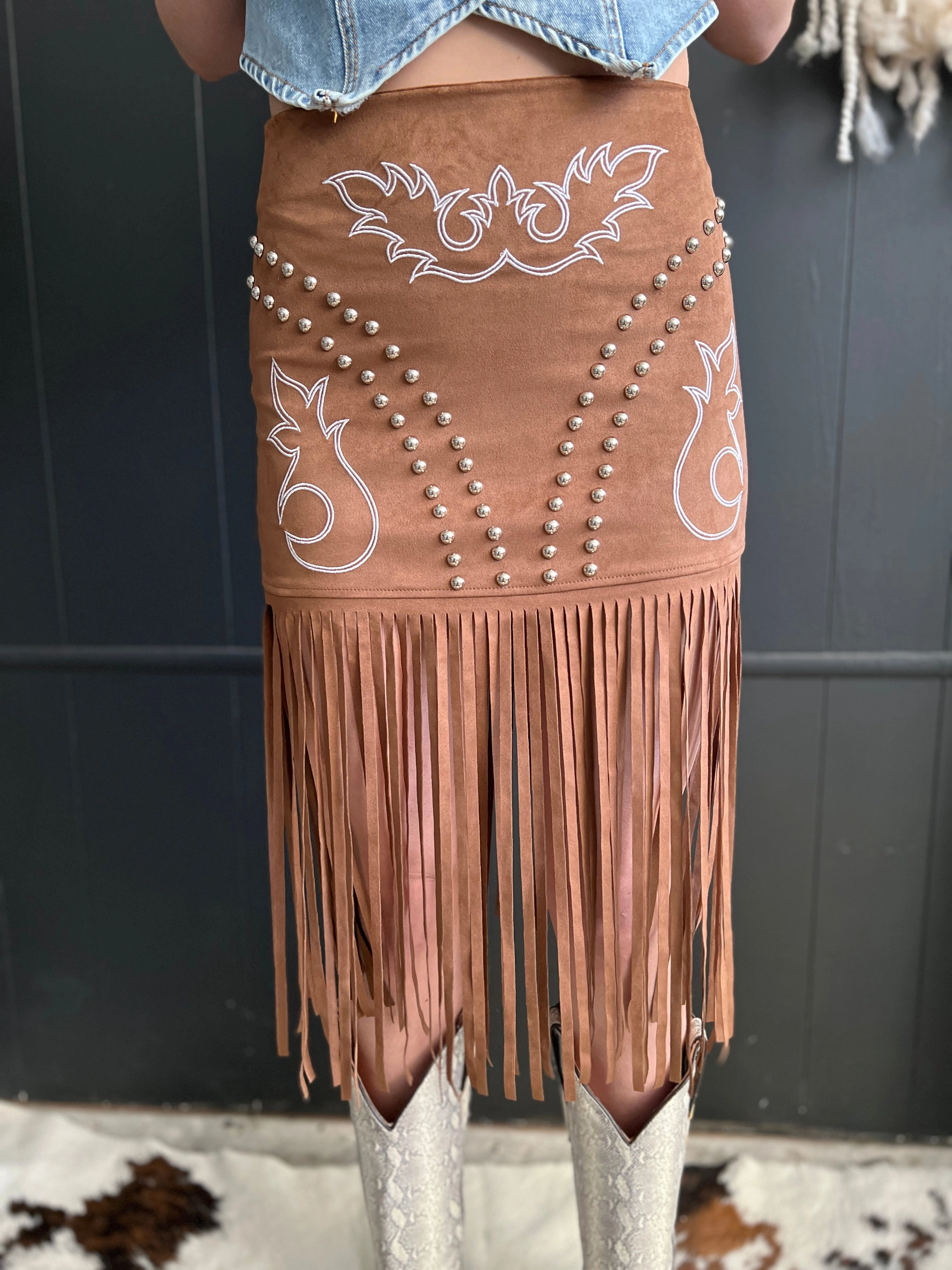 L&B Brown Western Boot Stitch Embroidered Studded Suede Fringe Skirt Abrasion Proof Reinforcements LowProfileWaistband