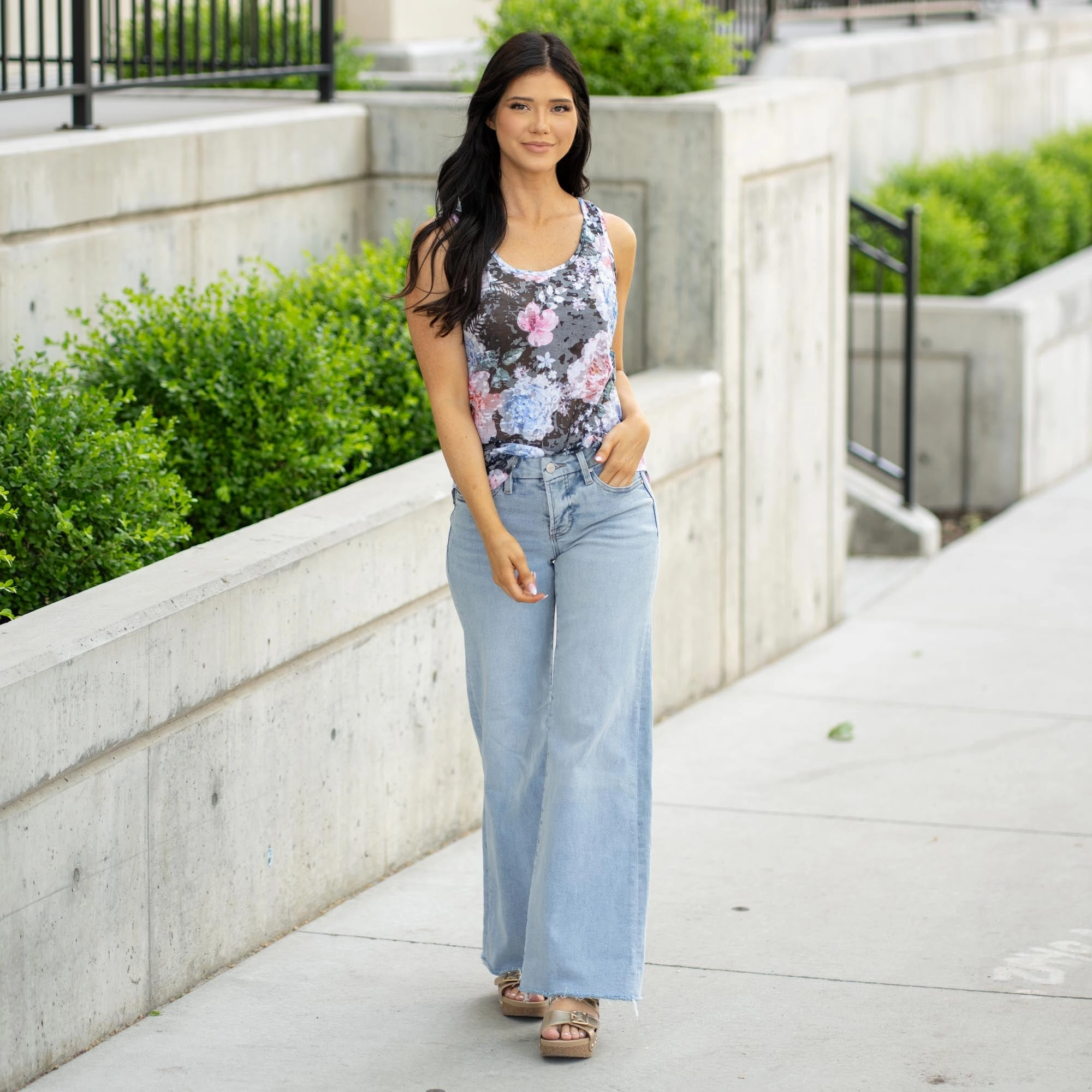 No Fuss Wear Home Comfort Bold Look Sunny Vibes Laid Back Lift Low Rise Tummy Control Top Wide Leg Regular & Plus Sizes