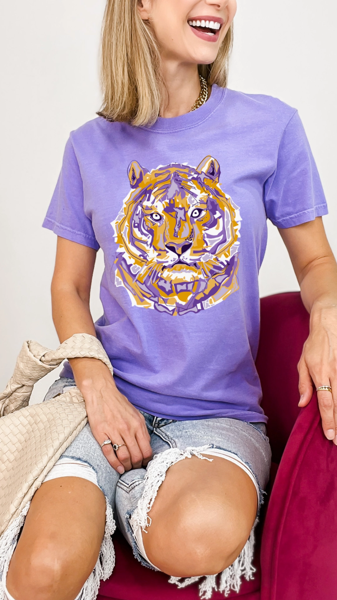 VentilatedMesh Adjustable Hemline Layered Purple & Gold Tiger Graphic Tee