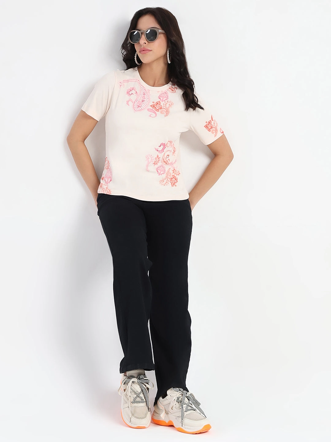 Ergonomic Shoulder Shape Stretchable Neckline Madame Placement Sublimation Print Peach Smooth Rib T-Shirt