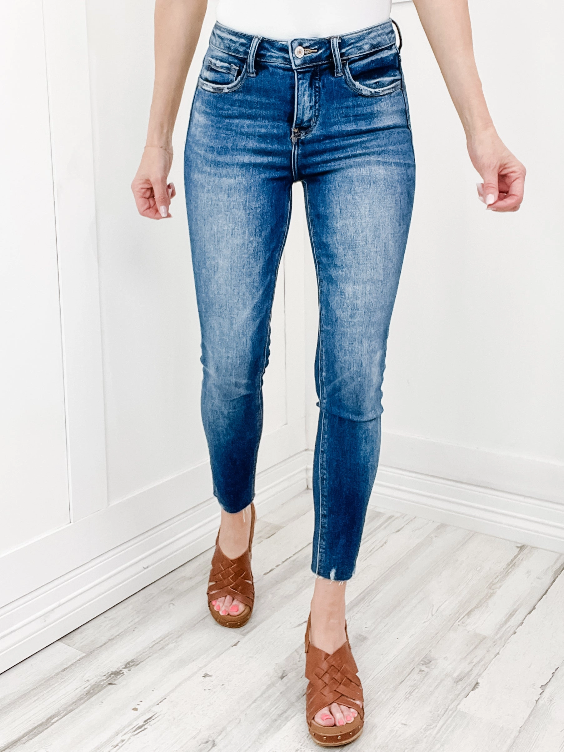 Lovervet by Vervet "RIVER" Hi-Rise Cropped Skinny Jeans Relaxed Style Weekend Style High Quality City Walk Smart Casual