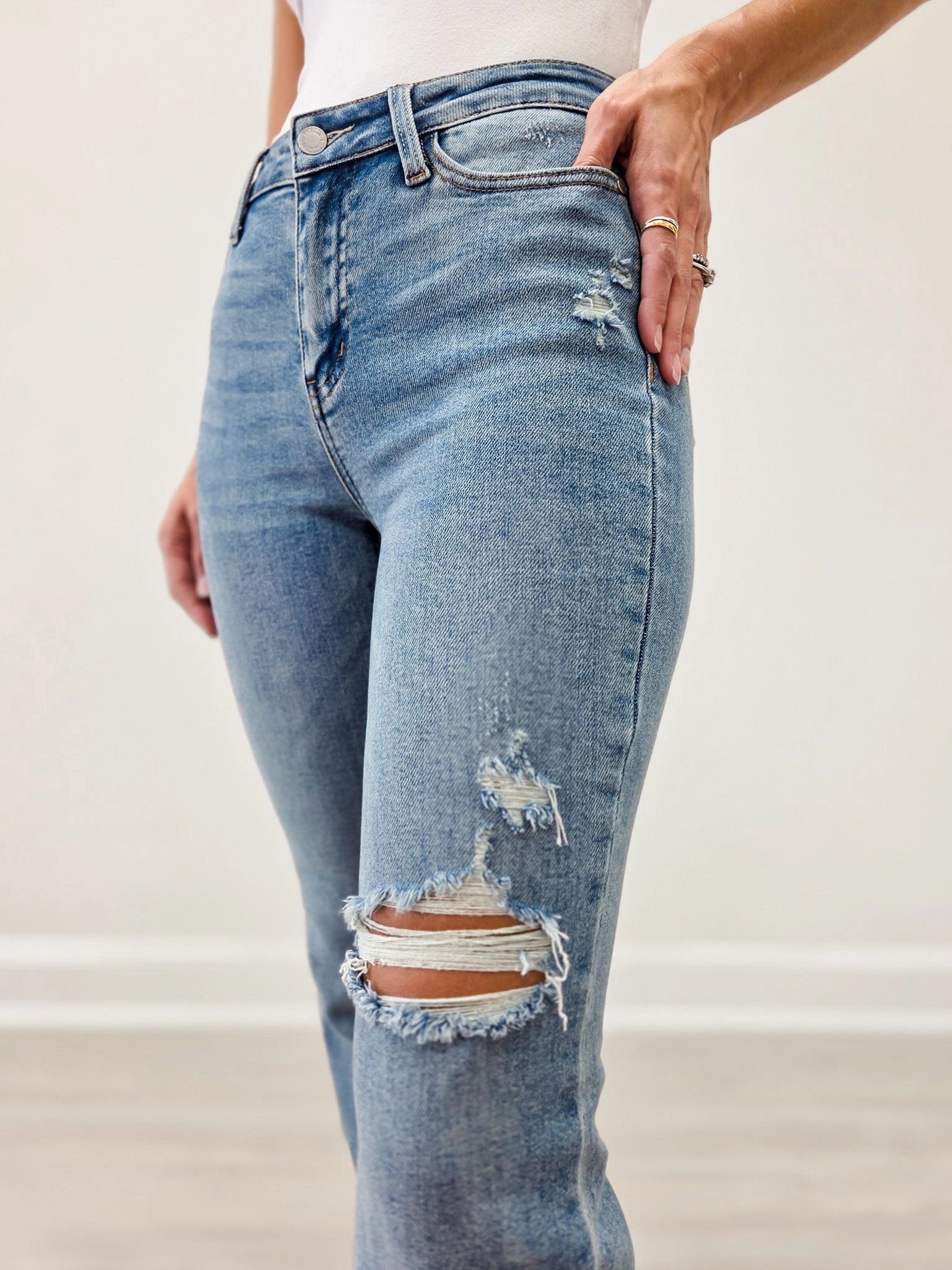 Spring Mood Party Look Classic Judy Blue American Girl Mid-Rise Distressed Hem Bootcut Jeans