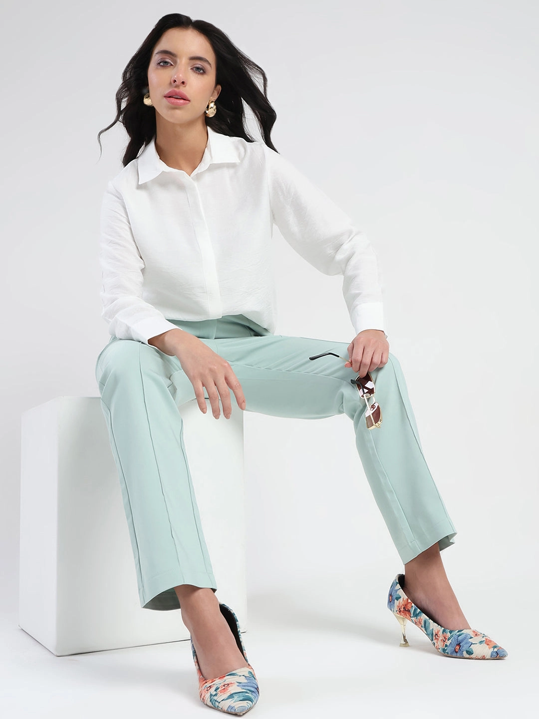 Wrinkle-Resistant Madame Alex Front Pintuck Detailed Mint Green Trousers