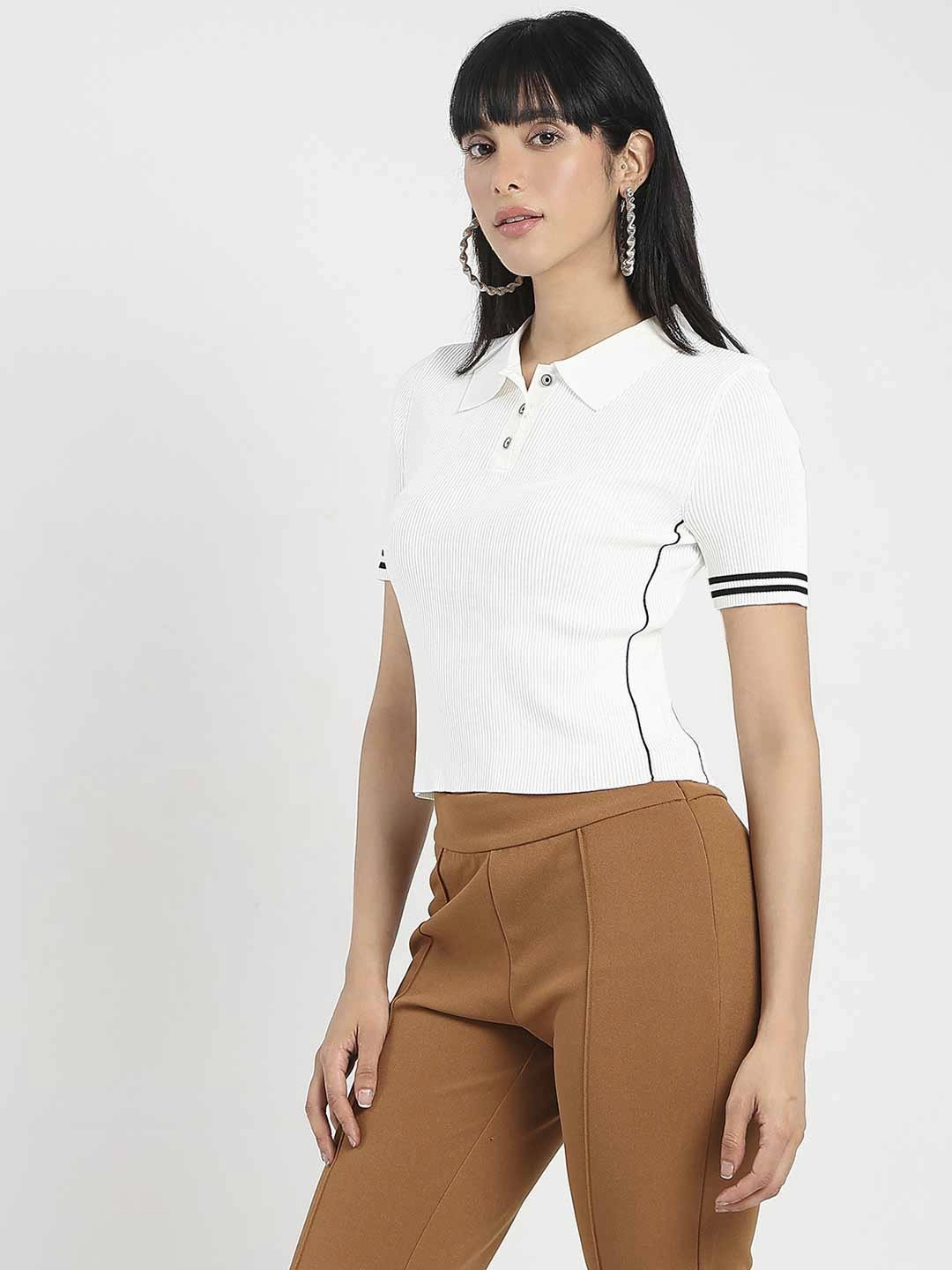 Madame Contrast Trim Polo Neck White Knitted T-shirt Curved Hemline