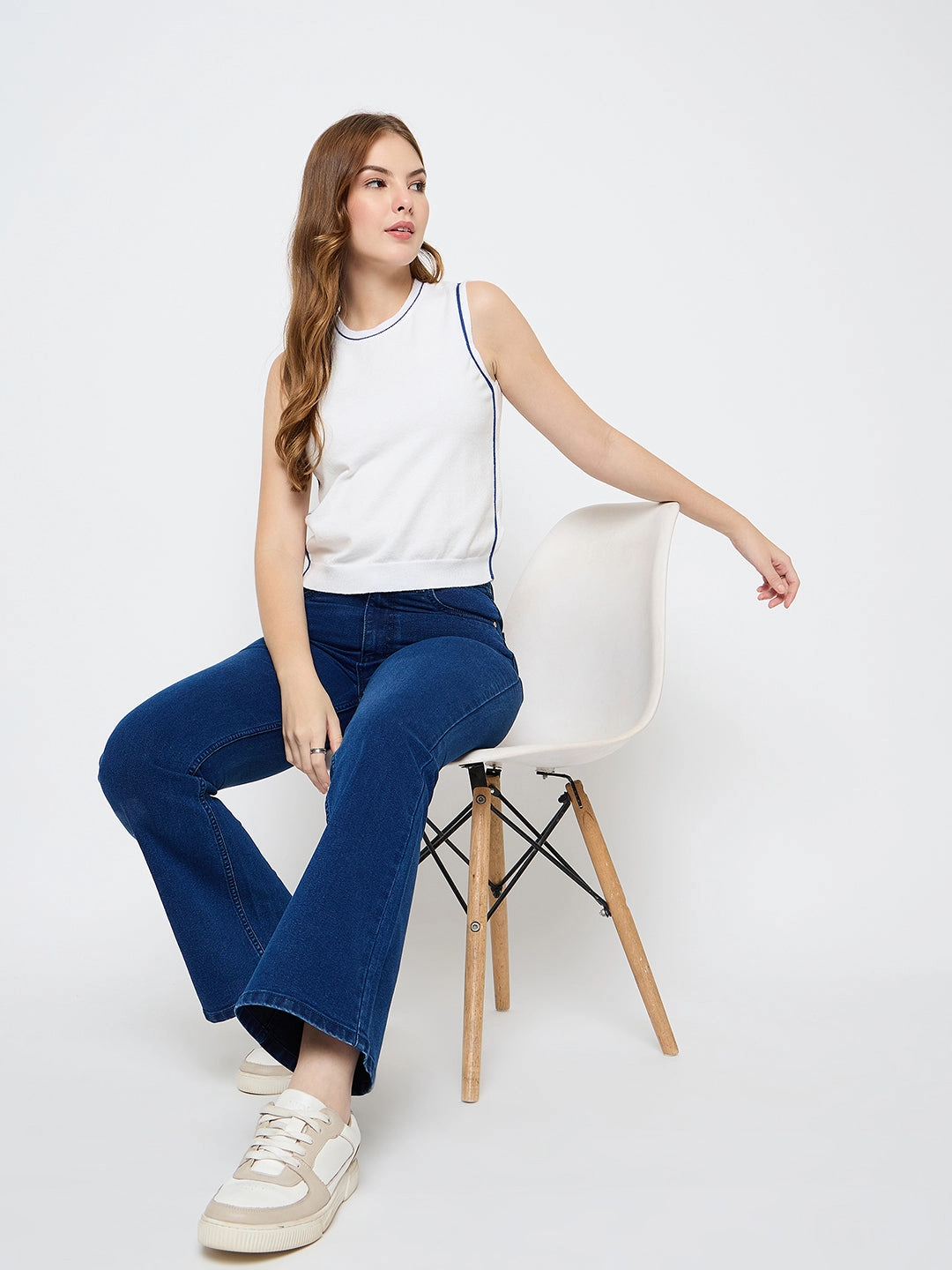 Tencel Lyocell Fiber Madame Contrast Trim Sleeveless Blue Knitted Top