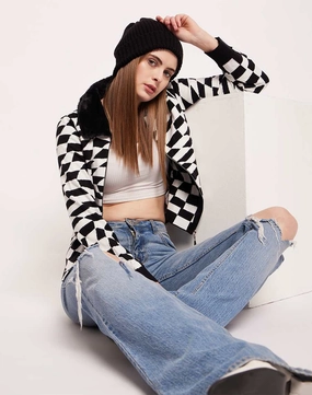 Versatile Styling Madame Faux Fur Collar And Cuffs Geometric Print Off-White Sweater