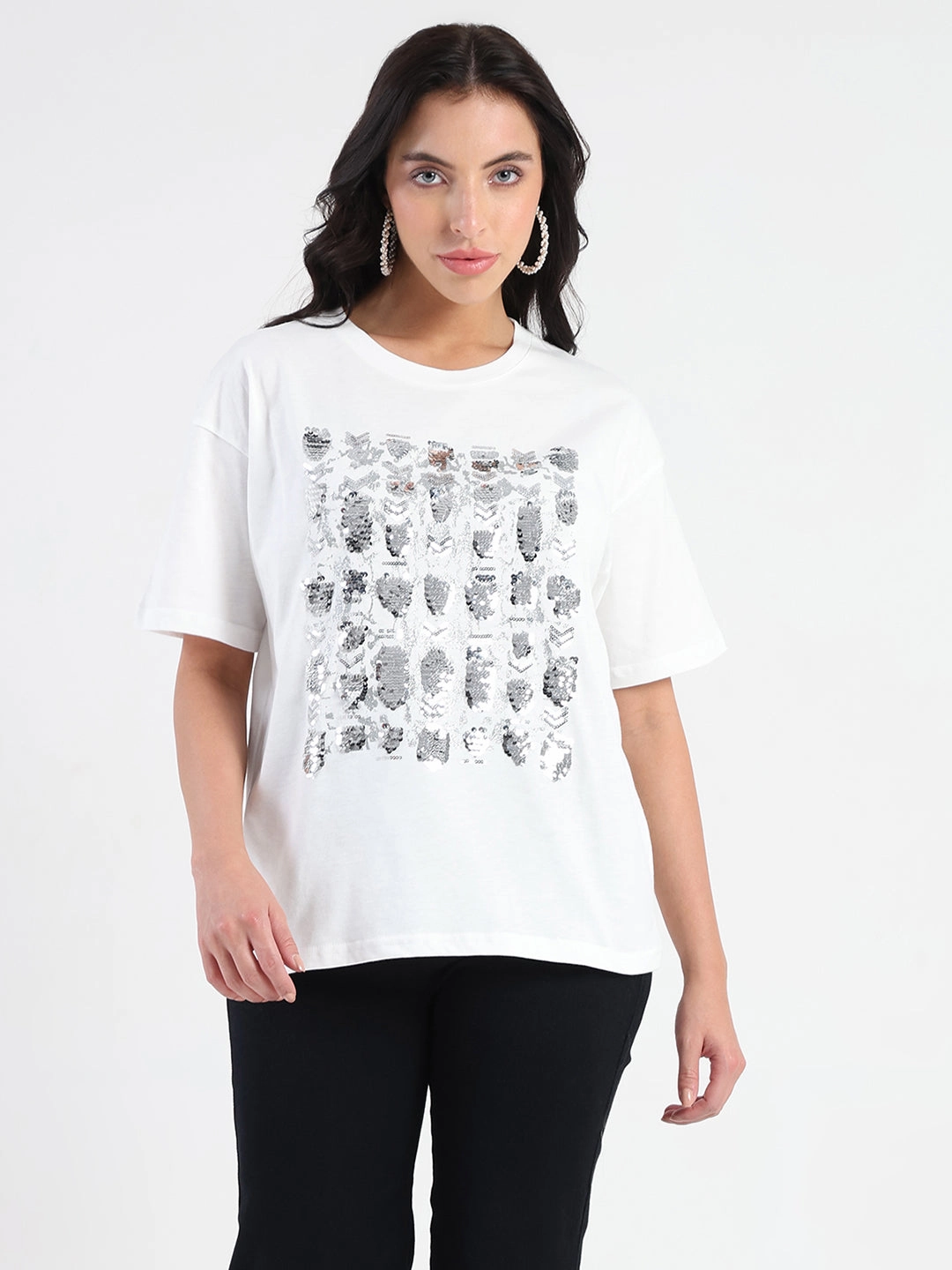 Breathable Knit Fabric Flattering Drape Madame Front Embellished Solid White Cotton T-shirt