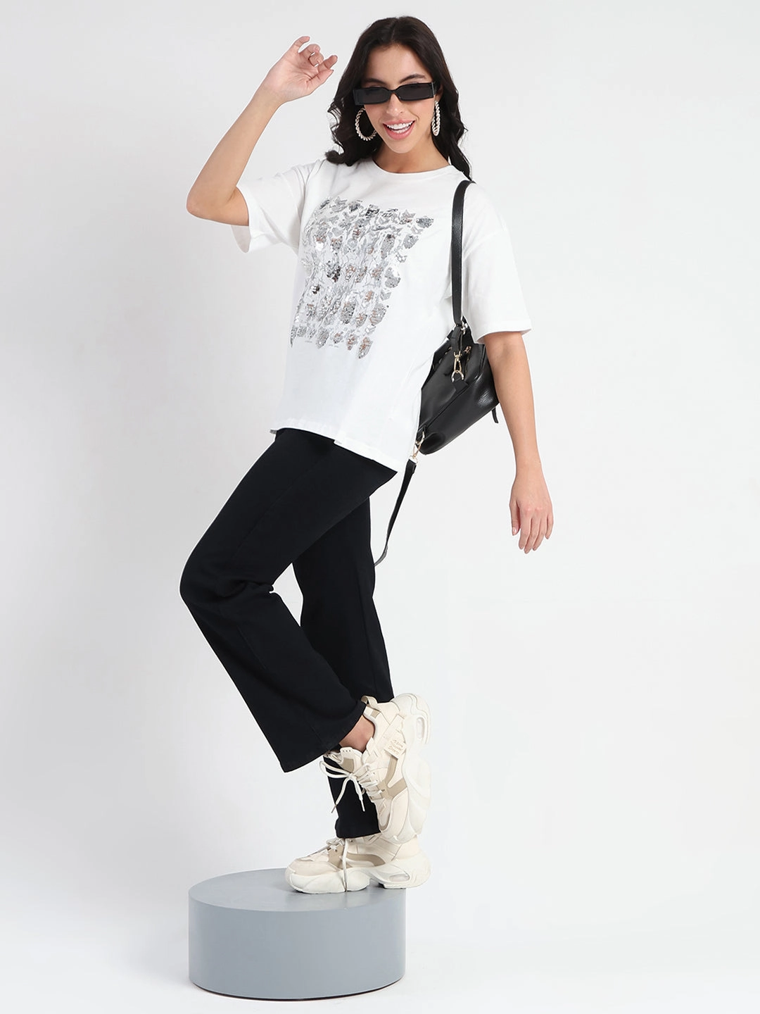 MultiLayer Stitching Tear Resistant Fiber Blend Madame Front Embellished Solid White Cotton T-shirt