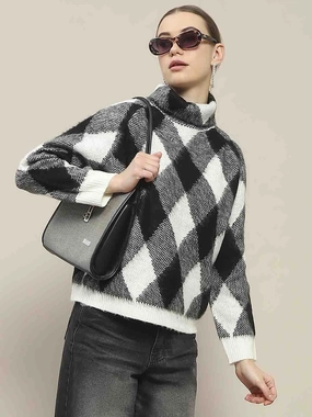 Madame Geometric Print Turtleneck Black Sweater Moisture Wicking Fabric