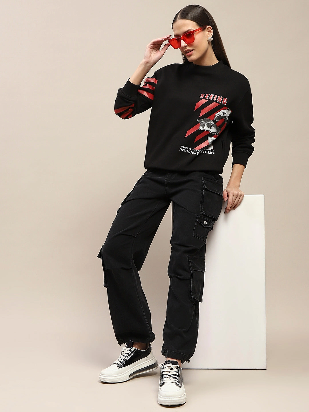 Madame Graphic Print Cotton Blend Black Sweatshirt Simple Look Cotton Blend