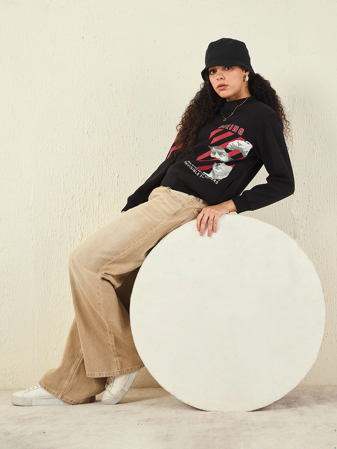 Stylish Comfort product gemstone luxury Madame Graphic Print Cotton Blend Black Sweatshirt