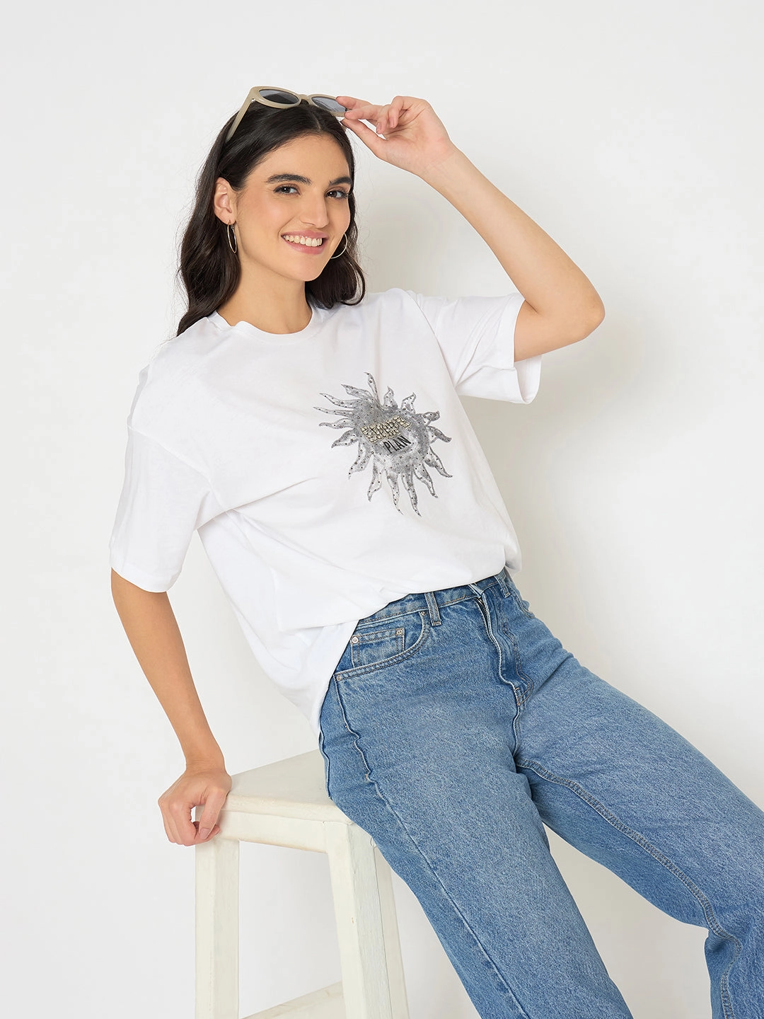 Organic Cotton Fiber Madame Graphic Print White Cotton T-shirt