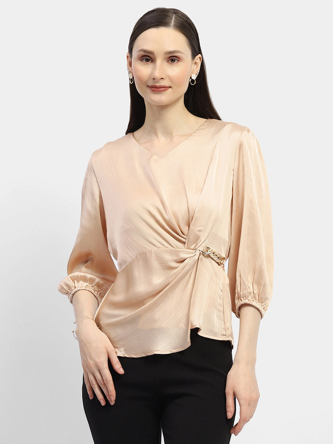 Ribbed Hem QuickDryConstruction Madame Peasant Sleeve Golden Chain Adorned Top