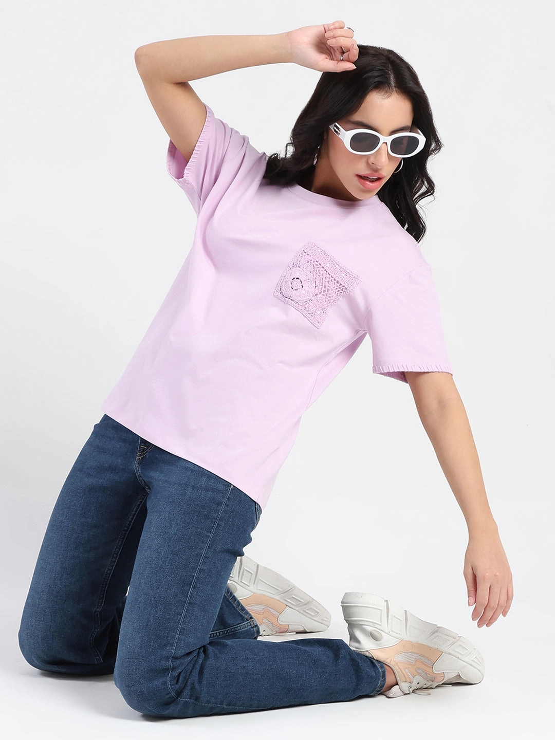Durable Reinforced Shoulders Thermal regulation Madame Pocket Detailed Solid Mauve Cotton Blend T-shirt