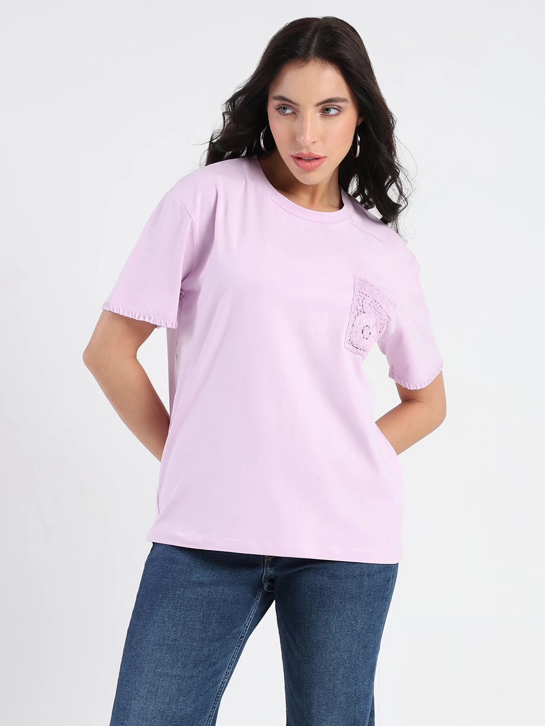 Madame Pocket Detailed Solid Mauve Cotton Blend T-shirt Rubberized grip