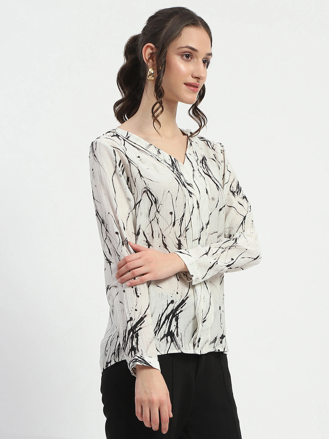 Anti Pilling Fabric Adjustable Cuff System Madame Rayon Blend Abstract Print Off White Top