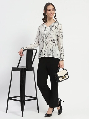 Water Repellent Finish AntiStaticInnerLining Madame Rayon Blend Abstract Print Off White Top