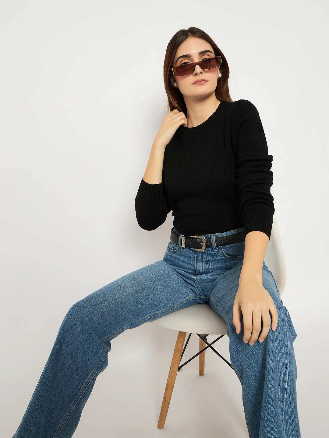 Hypoallergenic Fiber Madame Ribbed Cuffs Round Neck Black Sweater