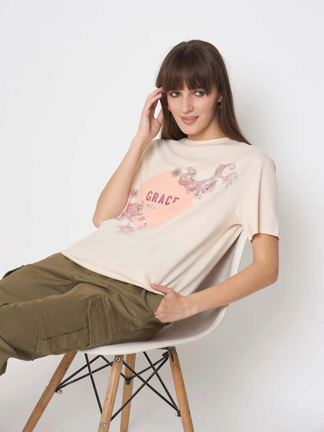 Anti Odor Finish Madame Sinker Graphic Print Foil Detailed Beige Tshirt
