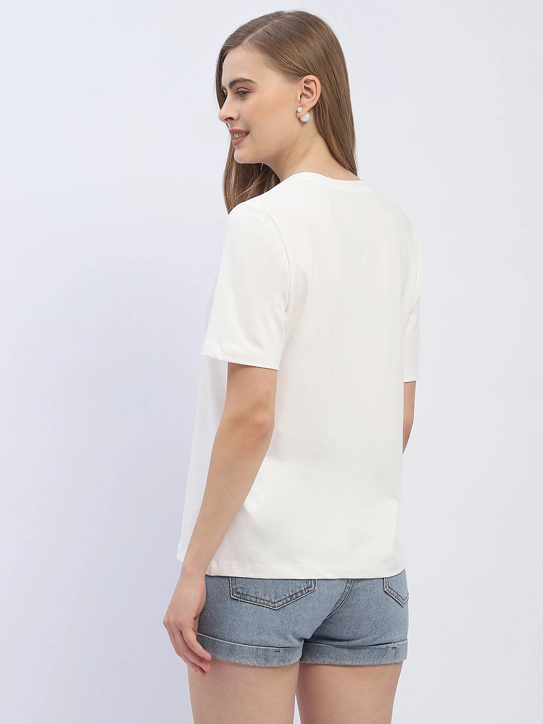 BreathableMoistureBarrier Madame Typography White Regular T-Shirt