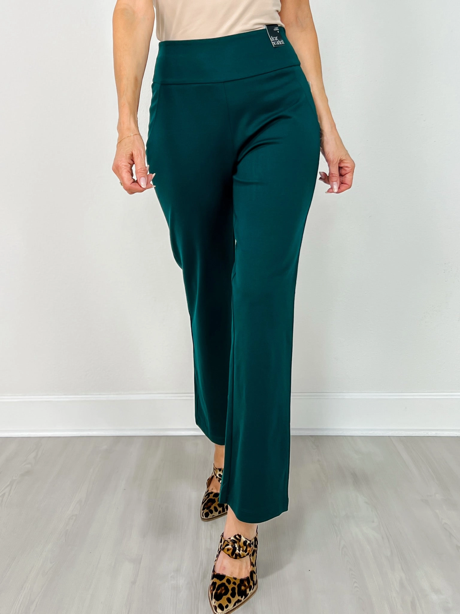 Magic Slim Straight Pants in HUNTER GREEN Slim Waist Daily Style