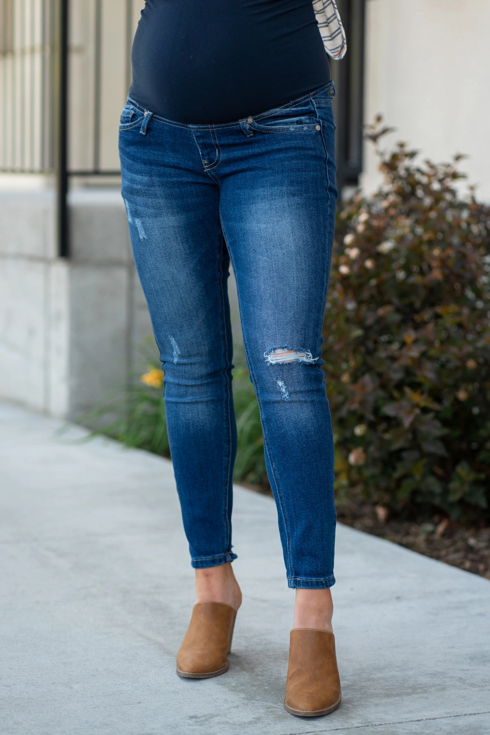 Maleya-Sue Maternity Fringe Skinny Minimalist Design