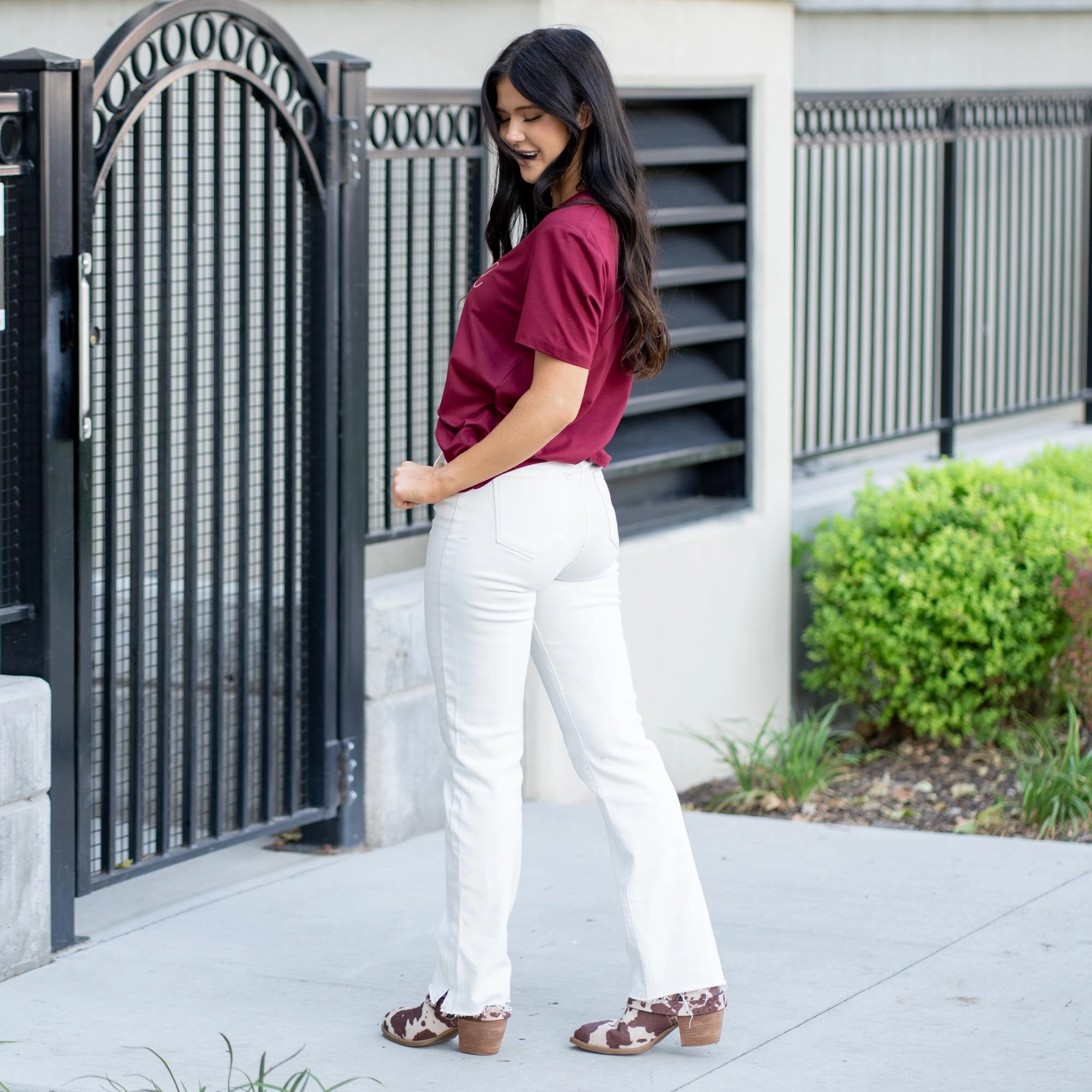 Sleek Shape Weekend Warrior Smooth Spring in Step Tummy Control Top High Rise Raw Hem Straight Leg Regular & Plus Sizes