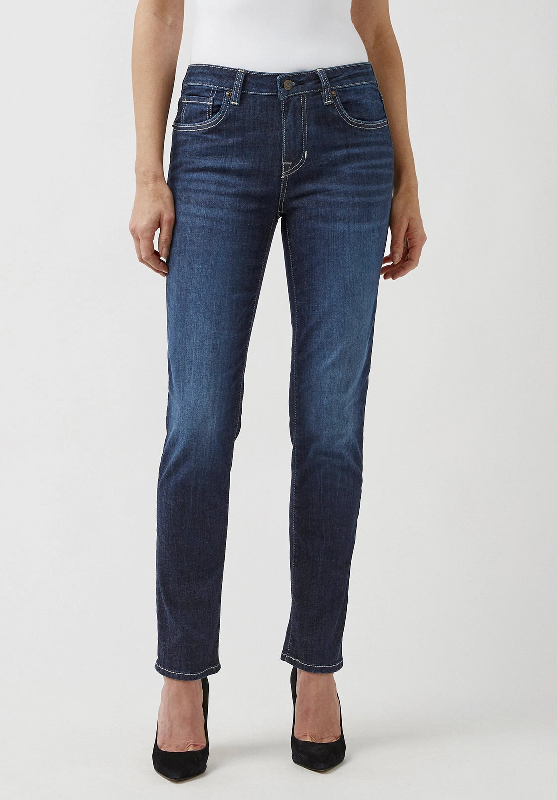 Loose Smooth Shopping Day Mid Rise Slim Carrie Women's Jeans in Reckless Blue - BL15674