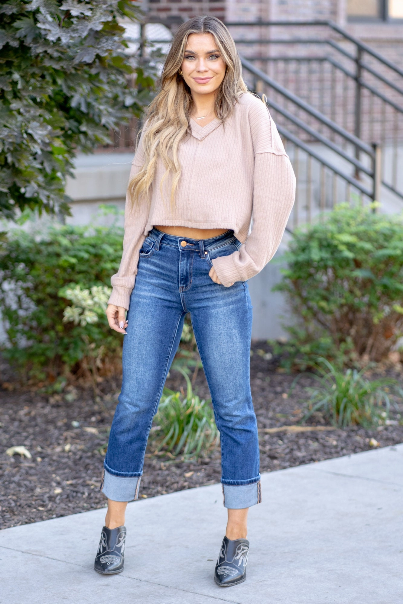 Style Match Chill Outfit Streetwear Fan Holiday Vibes Sun Is Out High Rise Cuffed Straight Leg Regular & Plus Sizes