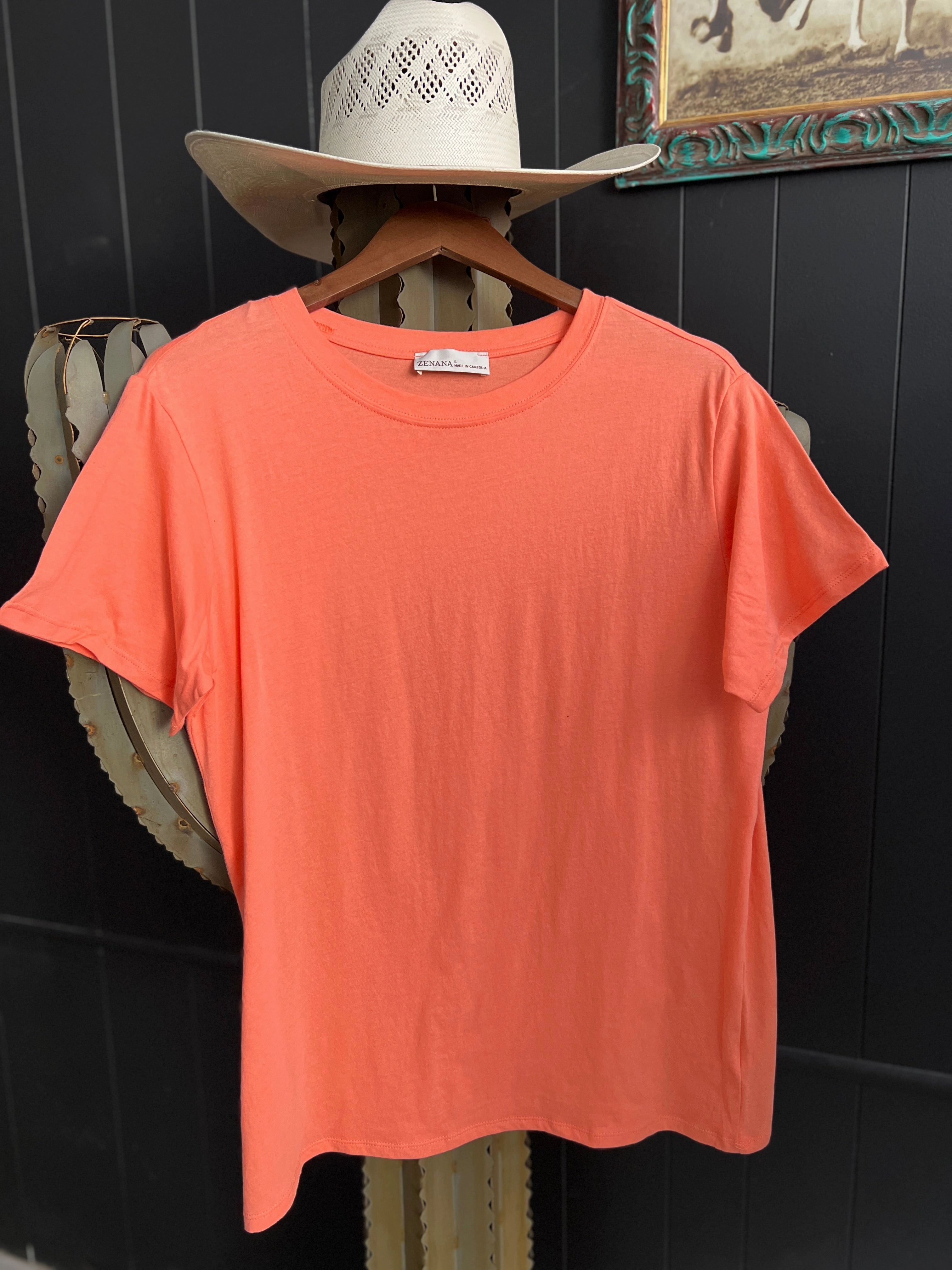 UltraSoft Blend Stylish Tank Zenana Cotton Boyfriend Round Neck Basic Tee