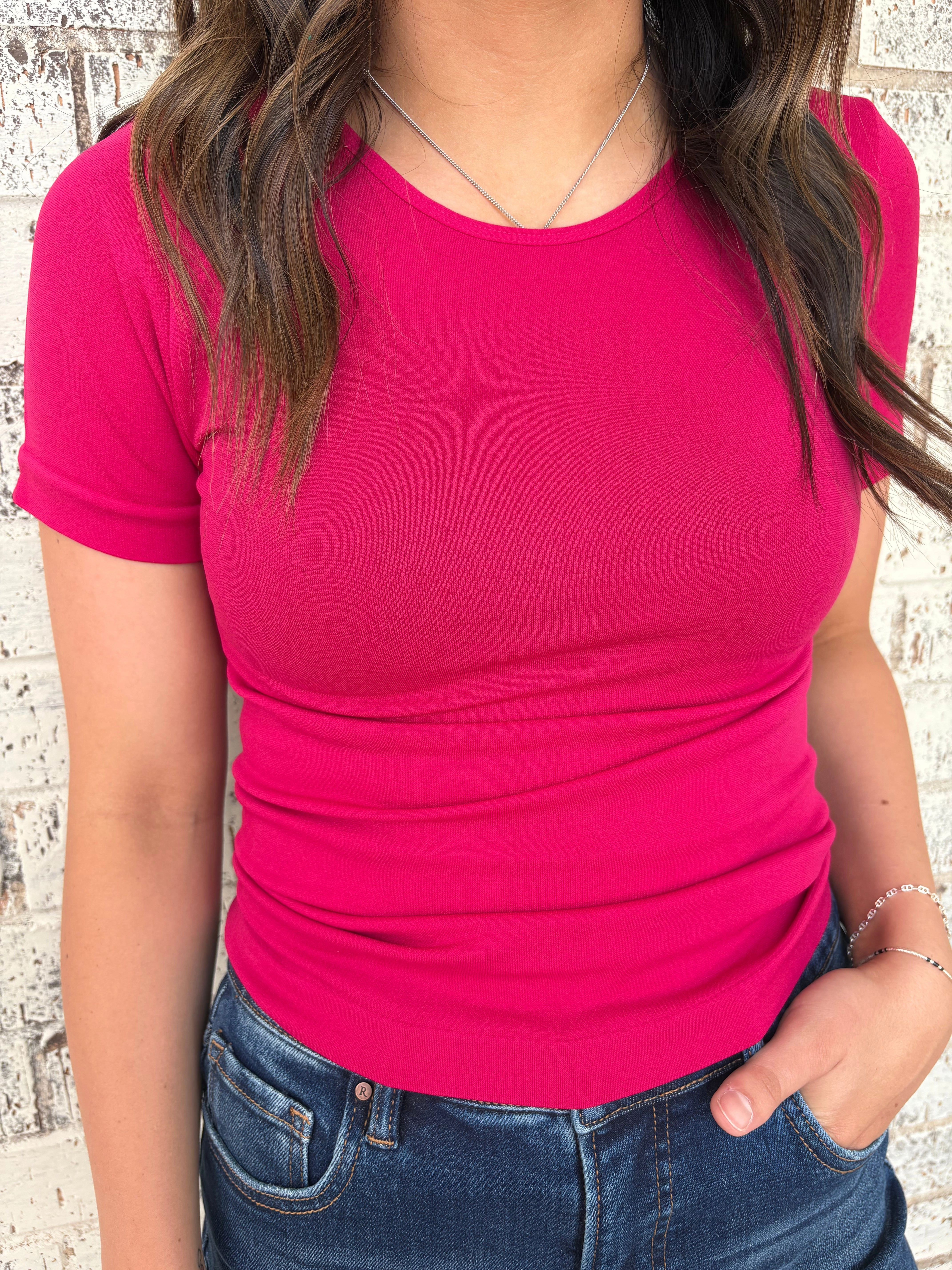 UltraLightweight Seamless Round Neck Short Sleeve Top - 5 Colors