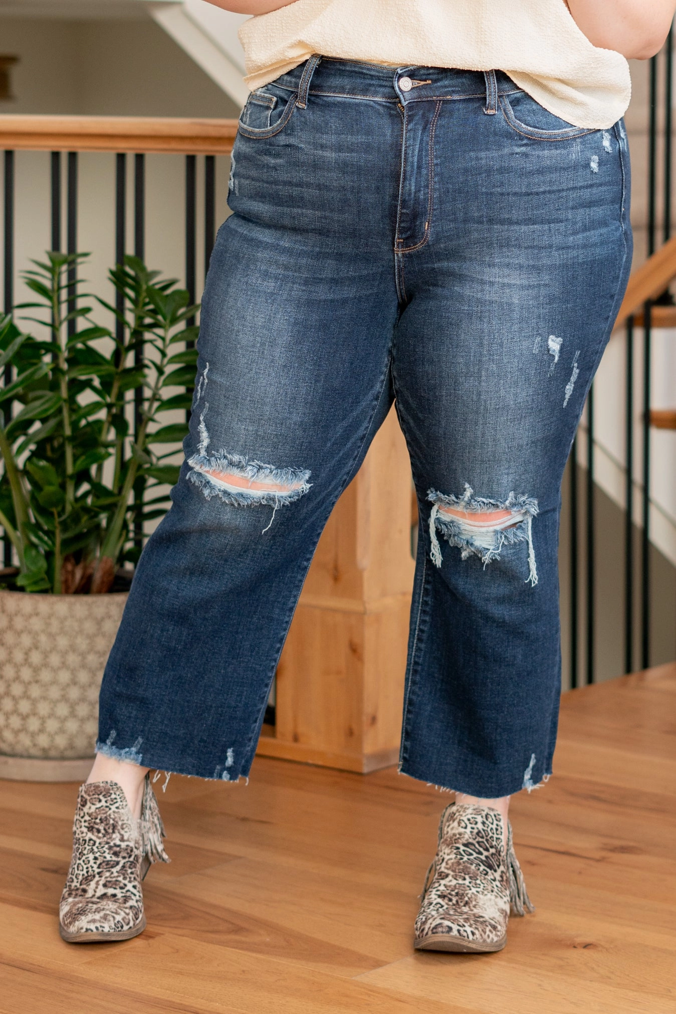 Plus Size Albany High Rise Distressed Cropped Wide Leg Simple Touch Modern Youth Style Party Look