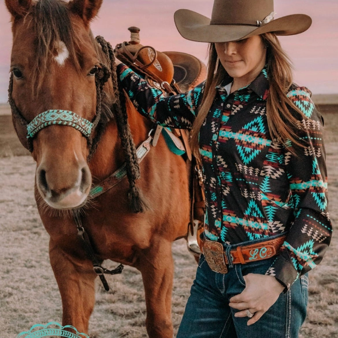 FeatherlightConstruction Tired Of The City Top