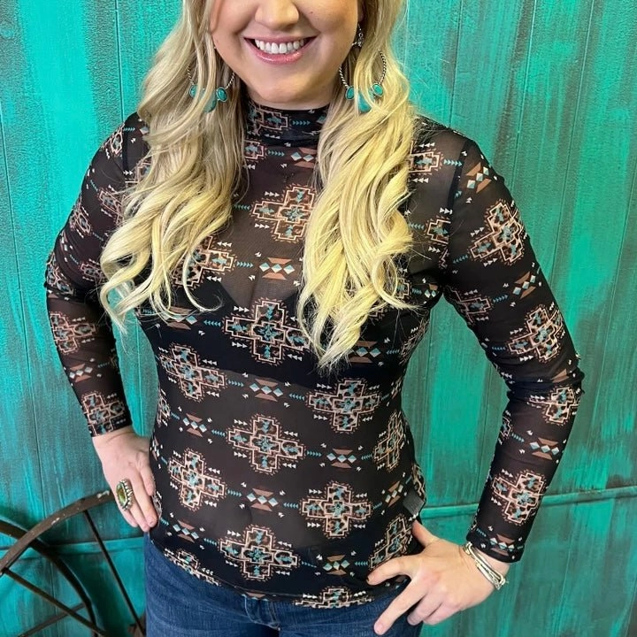 AthleisureReady Minimalist Collar Plus Bus Route Top