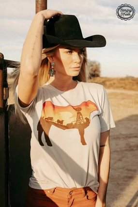 Light material PLUS Sunset Steer Tee