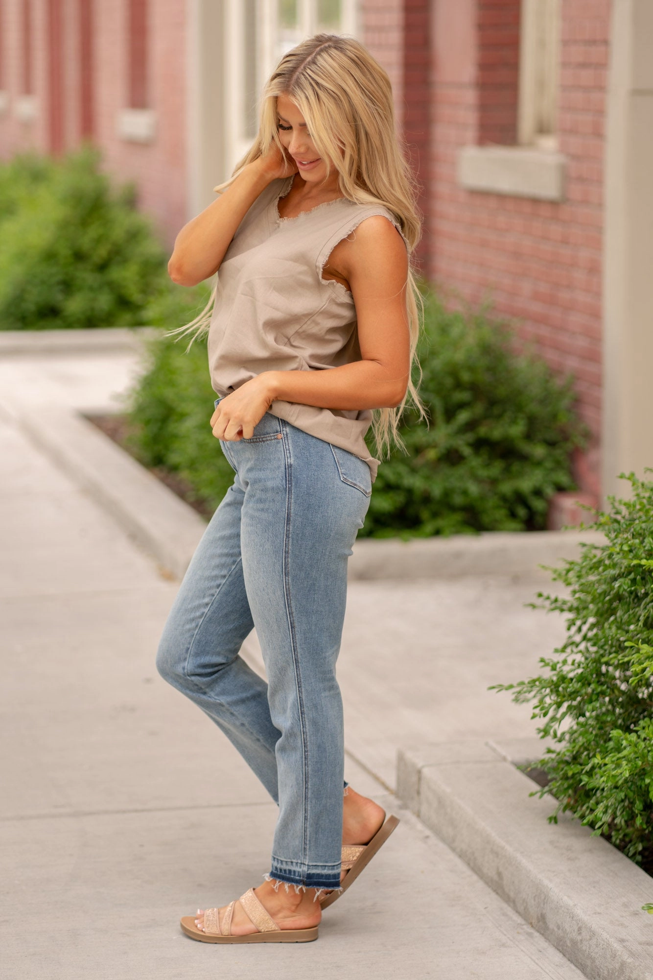 Non Restrictive Thigh Laid-Back Luxe Rigid Magic Released Hem Boyfriend Regular & Plus Sizes