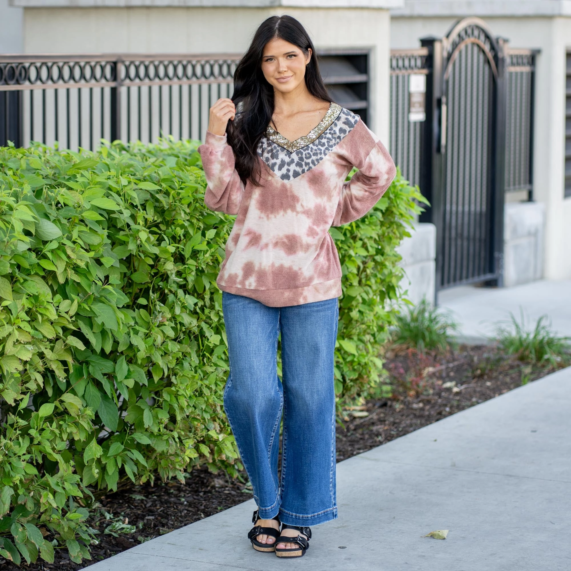 Vanilla Bay Brushed Tie Dye Sequin Trim Leopard Contrast Top Flex Fit Collar Classic Style