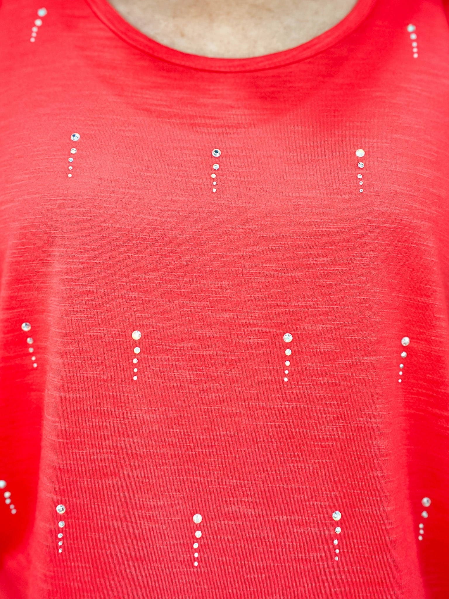 Curved Hem Design Rain Drop Rhinestone Knit Tank Top