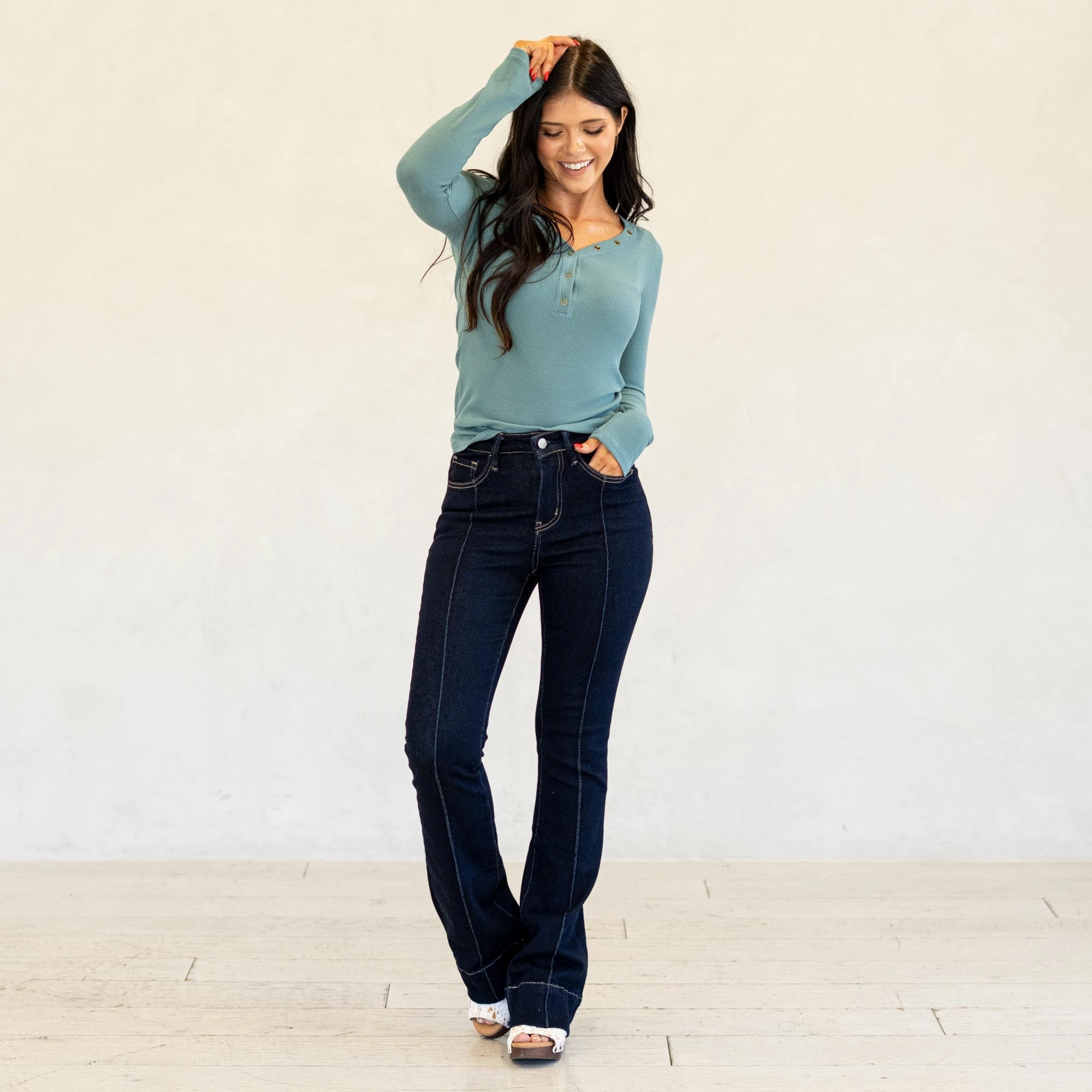 Chill Friendly Lovervet Cohesion High Rise Pin Tuck Trouser Bootcut Jeans Dark Blue Wash