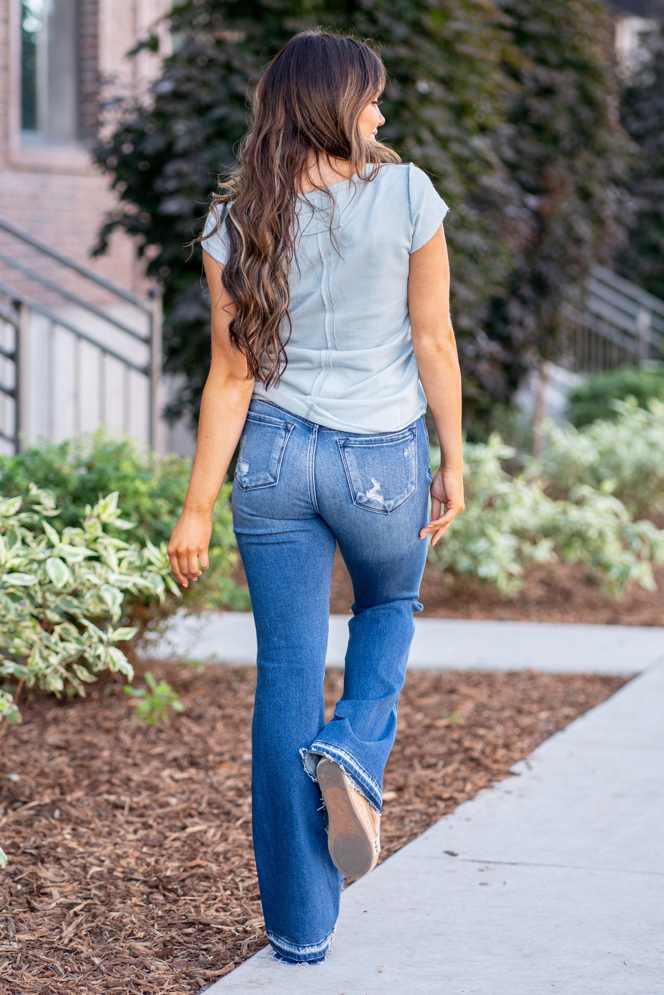Evening Stroll Comfy Relaxed Style Weekend Style High Quality KanCan Clemont High Rise Released Hem Flare Dark Blue Wash