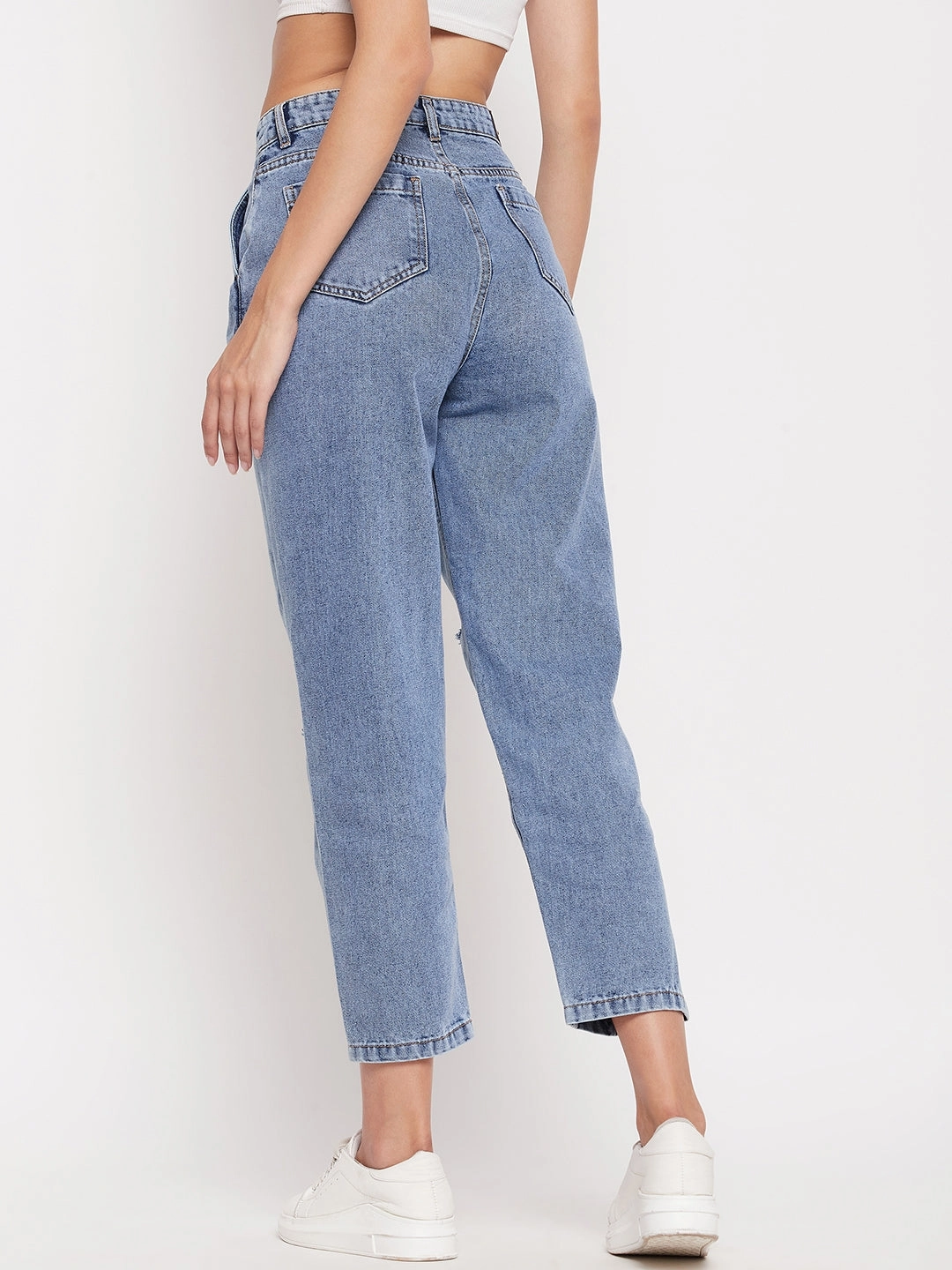 Beach Day Sustainable Core Look Madame High-Distressed Calf-Length Slim Light Blue Jeans