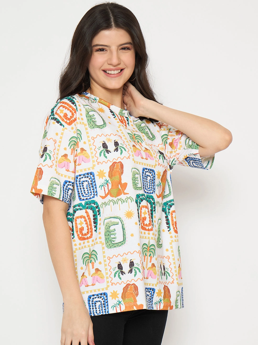 Madame All Over Graphic Print White T-shirt Tapered Side Panels