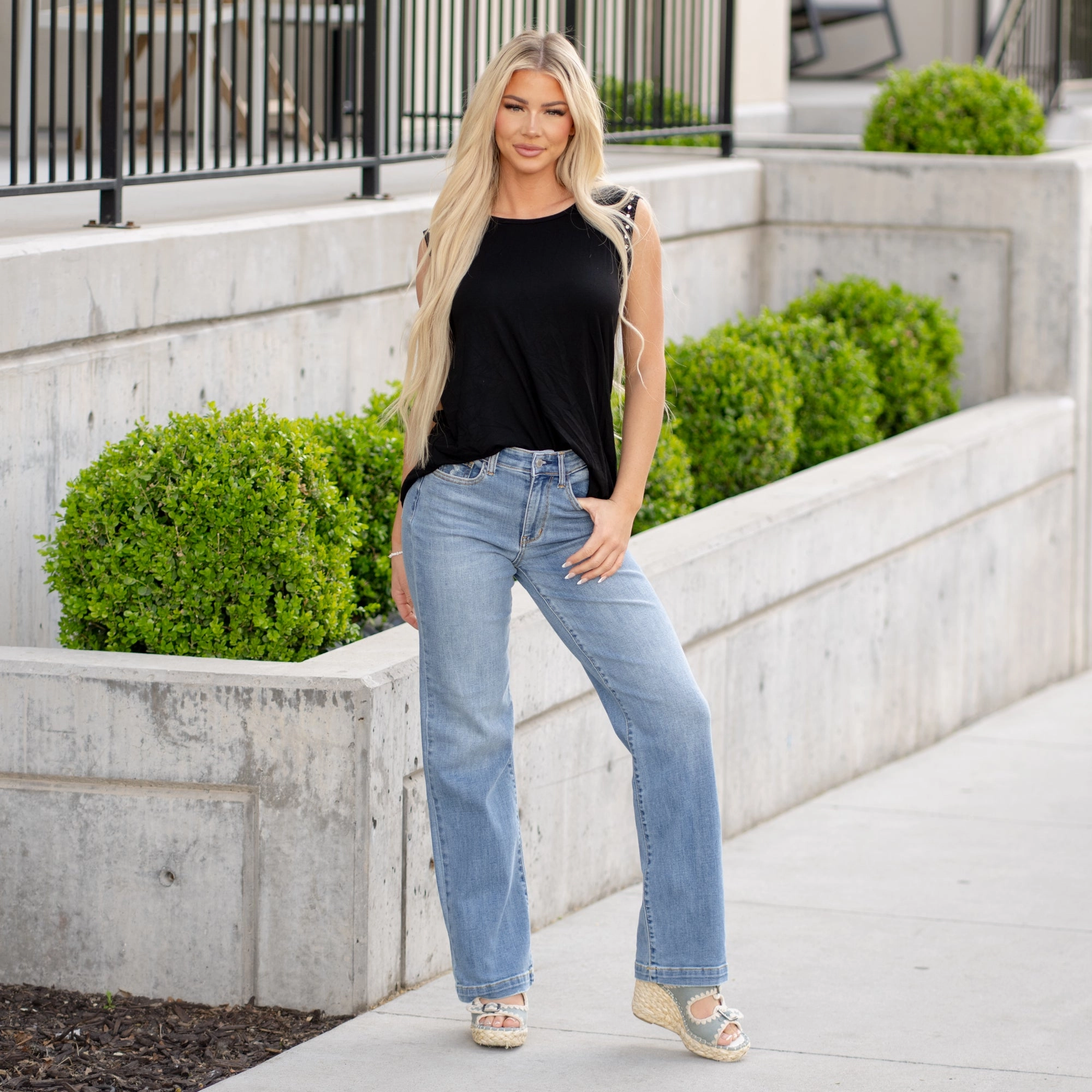 Comfortable Fit Design Seaside Stroll High Rise Trouser Straight Leg Regular & Plus Sizes