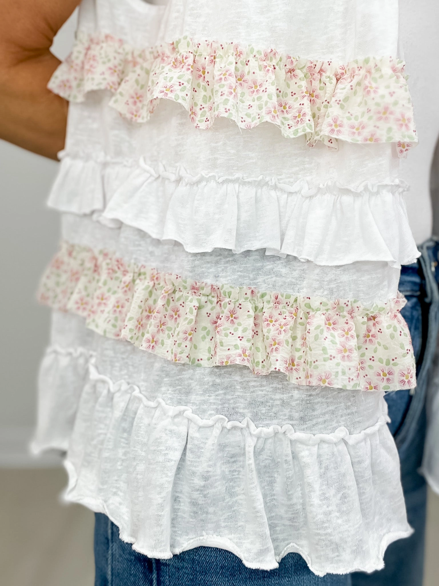 Ruffle Detail Sleeveless Open Front Cardigan Top MidweightJersey