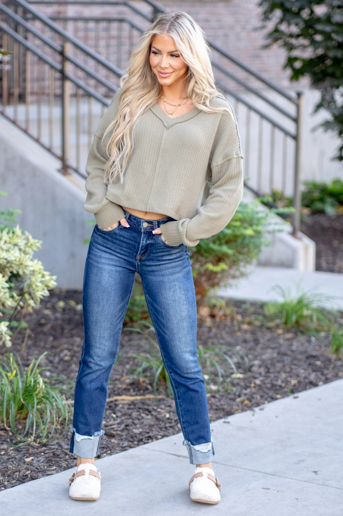 Trusted Outfit Easy Routine Risen Autumn Glow High Rise Cropped Tummy Control Top Straight Leg Dark Blue Wash