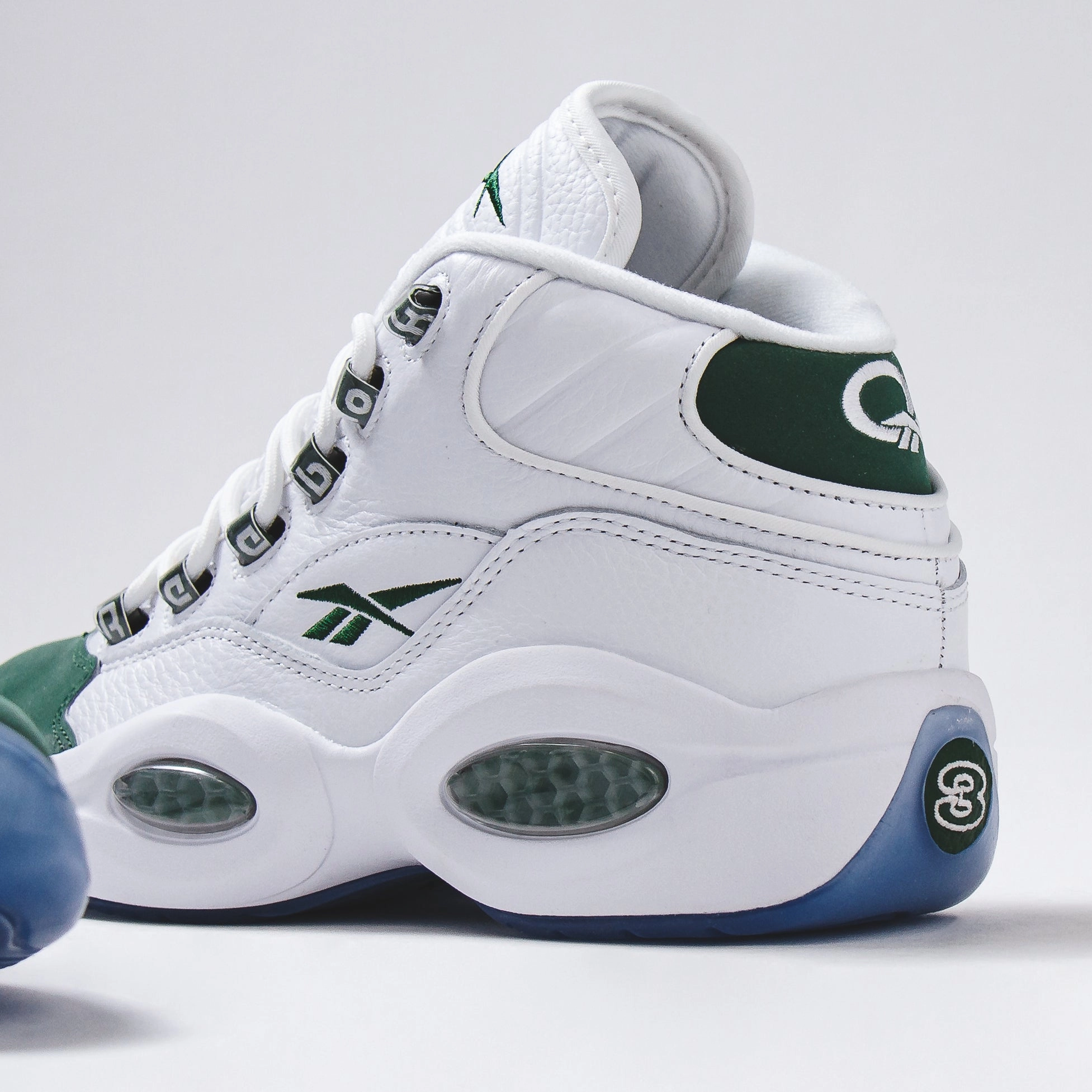 Non Restrictive Toe Box Dual Density Foam Reebok Classics Basketball Men Question Mid Allen Iverson White Green ID6690