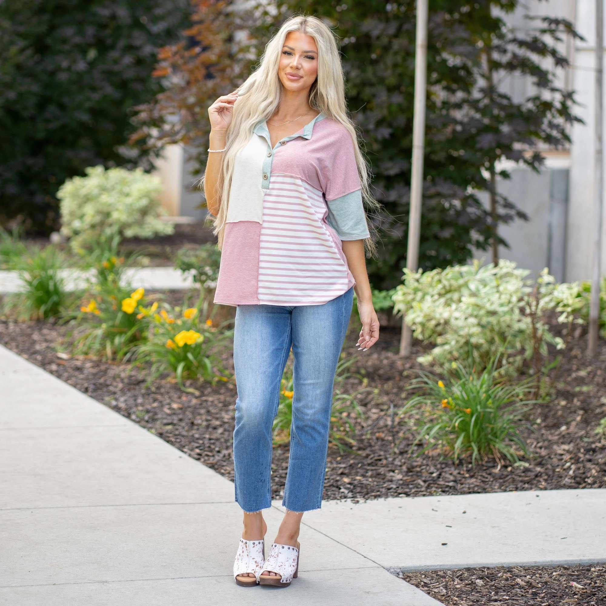 Sanity Colorblock Buttoned Knit Top Streetwear