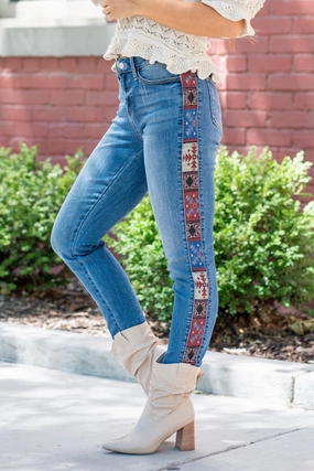 Western Print Mid Rise Relaxed Fit Perfect For Daily